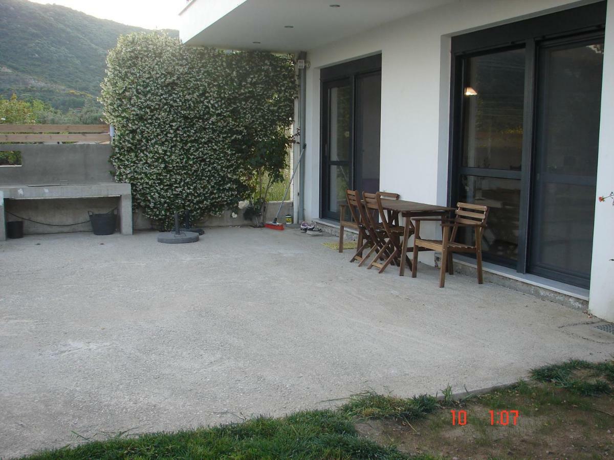 Apartment Aphrodites House *